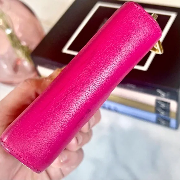 Yves Saint Laurent Portefeuille Compact Zip Around Wallet - Picture 6 of 9